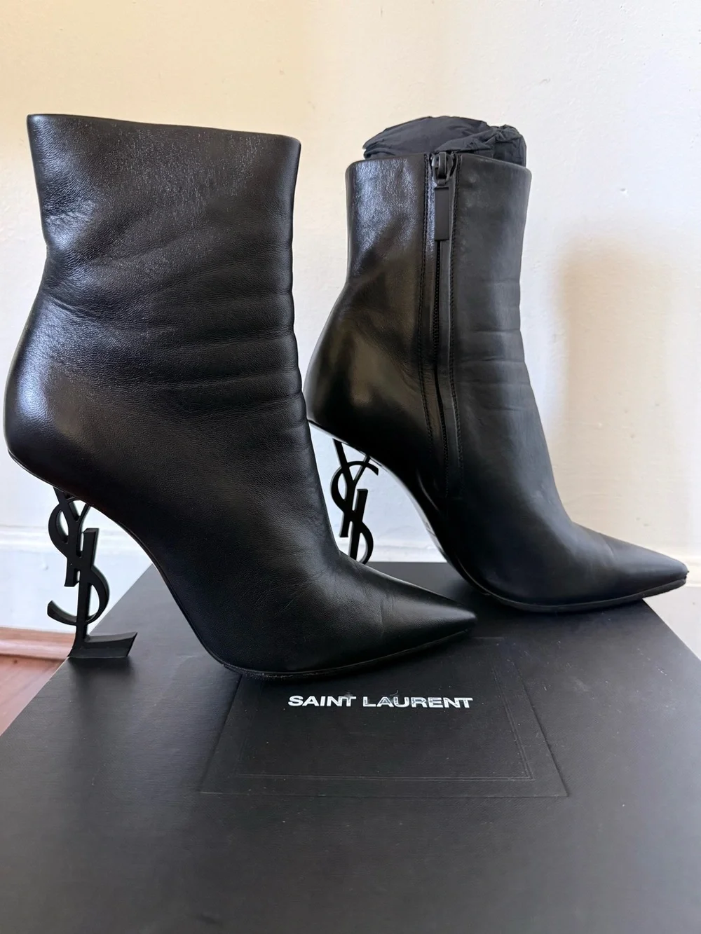 Saint Laurent Opyum 110 YSL Logo Heel Boots Black Leather 37.5 - Picture 1 of 13